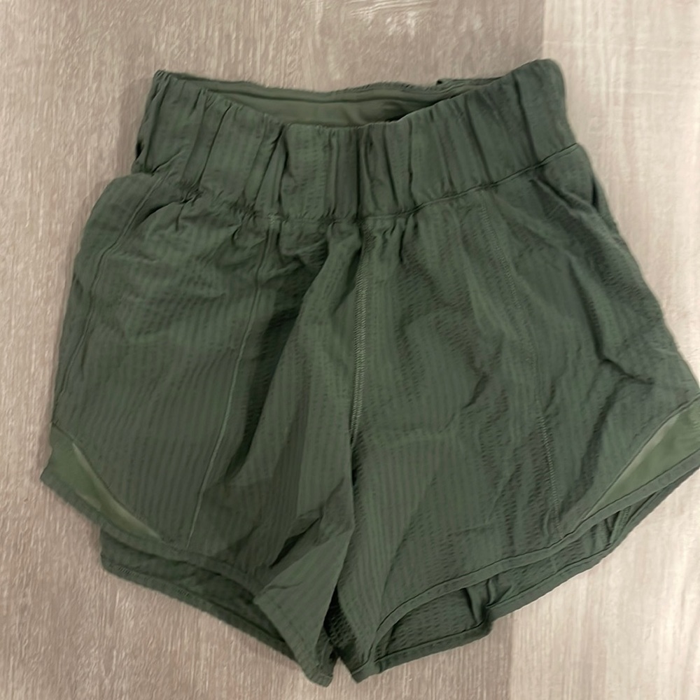 Lululemon HR Hotty Hot Shorts Seersucker